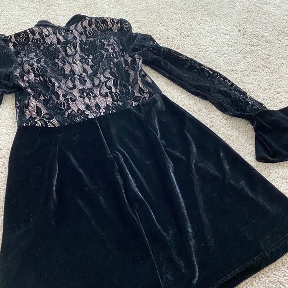 Velvet Forever21 Dress - Picture 5 of 6